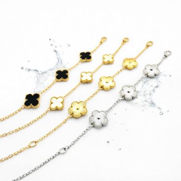 Fleur D'or, Fleur D'argent, Fleur blanche, Fleur noire.